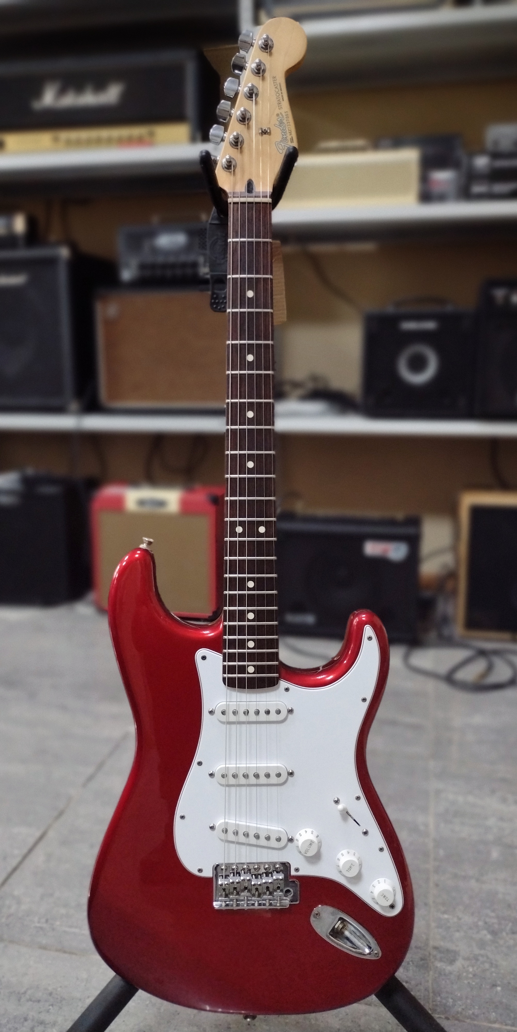 Mexico*Standard Stratocaster Электрогитара (ВИНТАЖ), FENDER Mexico*Standard  в Владивостоке