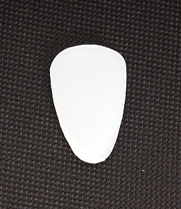 P06-Медиатор капролоновый для домры малой 2мм. Мозеръ