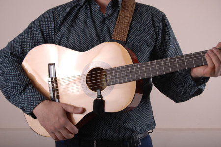 CS-2 Ремень профессиональный для классической гитары. Мозеръ