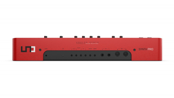 UNO-SYNTHPRO Синтезатор, 37 клавиш, IK Multimedia