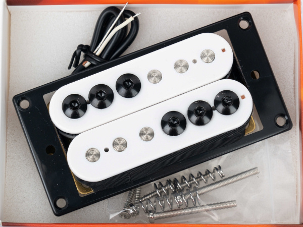 BH-33Neck-WH Звукосниматель магнитный, хамбакер, нековый, белый, Belcat