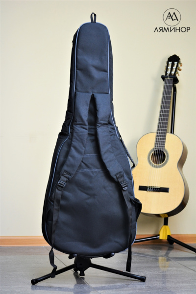 ЧГК 5 Чехол для гитары  4/4 (классическая), утепленный, полужесткий, под кофр