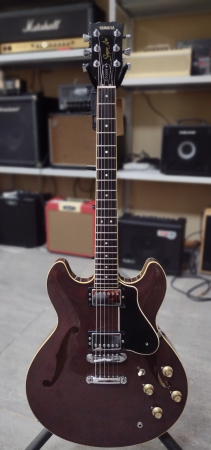 SA1200S Burgundy Полуакустическая гитара (ВИНТАЖ), в комплекте кейс. YAMAHA 