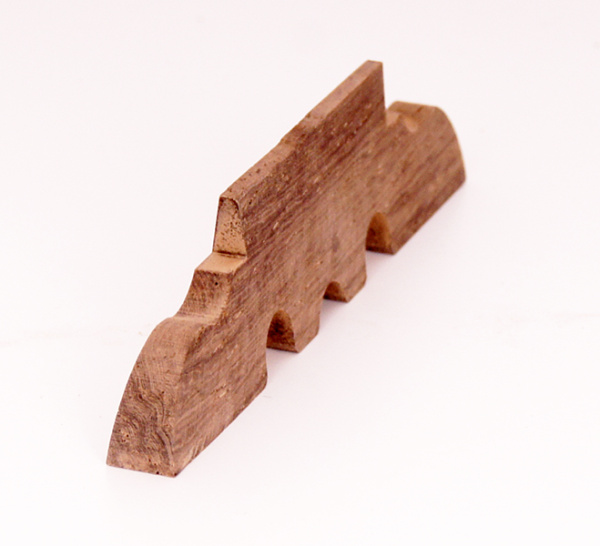 DBP-1 Подставка(подструнник) для струн балалайки прима, палисандр, Doff