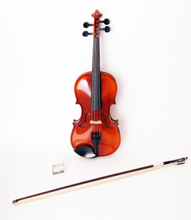 B15-1/2 Скрипка в футляре со смычком Strunal