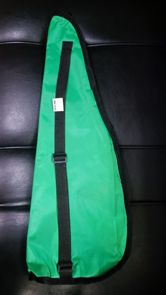 ЧУ2-Светло-Зеленый Чехол для укулеле сопрано, цвет светло-зеленый. SOLO